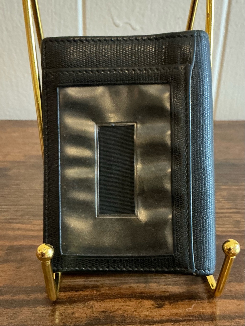 Rare Minimilist Yves Saint Laurent "Y" debossed bifold Black Leather Card wallet - Picture 2 of 6